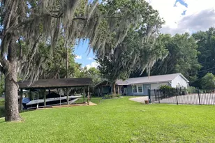 137 & 135 Riverside Dr, Satsuma, FL 32189 - Photo 3