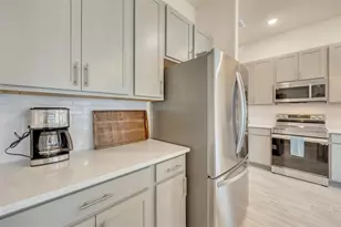 56 White Feather Ln, Palm Coast, FL 32164 - Photo 11