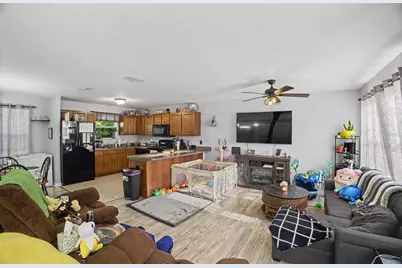 1886 Laurel Avenue, Bunnell, FL 32110 - Photo 9