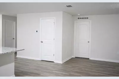 123 Brunswick Lane, Palm Coast, FL 32137 - Photo 17