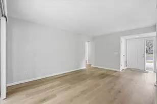 27 Oxford Ln, Palm Coast, FL 32137 - Photo 11