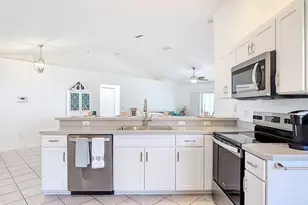 60 Rolling Sands Dr, Palm Coast, FL 32164 - Photo 9