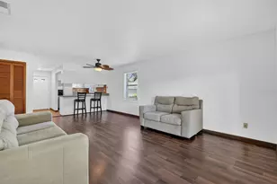 109 Shangri La Cir, Edgewater, FL 32132 - Photo 7