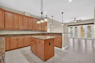 40 Casa Bella Cir, Palm Coast, FL 32137 - Photo 15