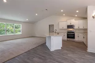 53 Sleepy Hollow Trail, Palm Coast, FL 32164 - Photo 9