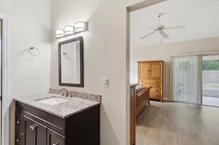 17 Putter Dr, Palm Coast, FL 32164 - Photo 21