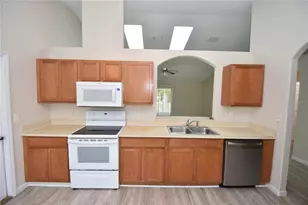 15 White Deer Ln, Palm Coast, FL 32164 - Photo 5