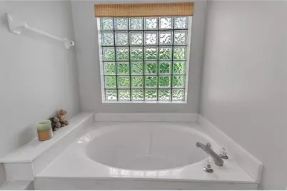 32 Shinnecock Drive, Palm Coast, FL 32137 - Photo 13