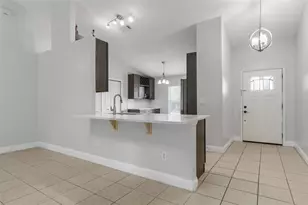 9 Firethorn Ln, Palm Coast, FL 32137 - Photo 5