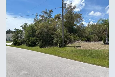 28 Fallwood Lane, Palm Coast, FL 32137 - Photo 3