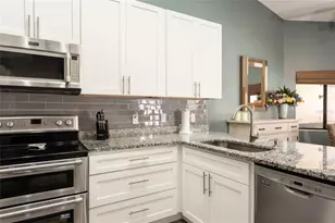 18 Classic Ct S, Palm Coast, FL 32137 - Photo 9