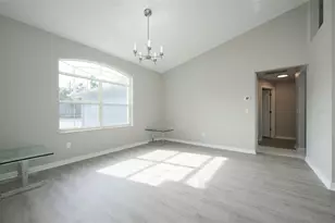 133 Woodhaven Dr, Palm Coast, FL 32164 - Photo 5