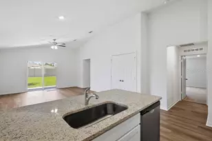 48 Prattwood Ln, Palm Coast, FL 32164 - Photo 17