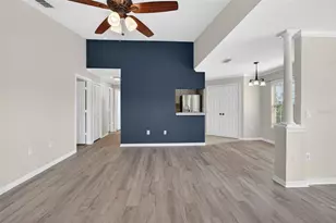 7800 Point Meadows Dr, Jacksonville, FL 32256 - Photo 11