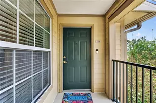 7800 Point Meadows Dr, Jacksonville, FL 32256 - Photo 5