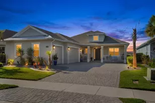 260 Fuchsia St, Daytona Beach, FL 32124 - Photo 1