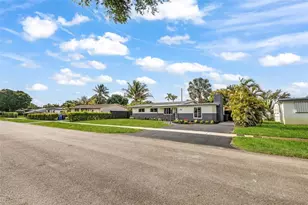 3624 SW 23rd St, Fort Lauderdale, FL 33312 - Photo 3