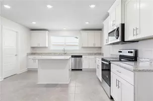 63 Underwood Trl, Palm Coast, FL 32164 - Photo 11