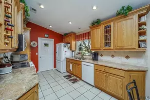 13 Cedarford Ct, Palm Coast, FL 32137 - Photo 7