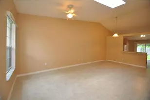 69 Rose Dr, Palm Coast, FL 32164 - Photo 7
