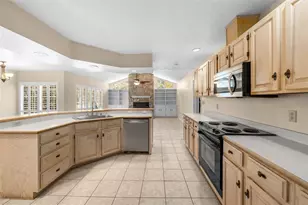 3208 SW 62nd Ln, Gainesville, FL 32608 - Photo 11