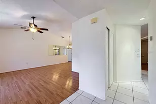 8081 Pagoda Dr, Spring Hill, FL 34606 - Photo 9