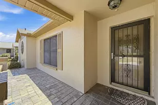 8081 Pagoda Dr, Spring Hill, FL 34606 - Photo 7