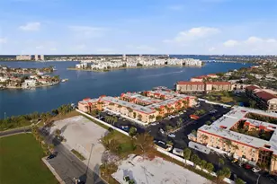 8921 Blind Pass Rd, Saint Pete Beach, FL 33706 - Photo 23