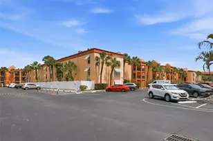 8921 Blind Pass Rd, Saint Pete Beach, FL 33706 - Photo 35