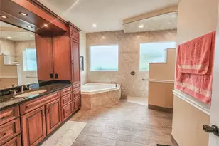 1 Bay Pointe Dr, Ormond Beach, FL 32174 - Photo 19