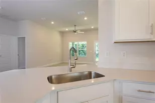 79 Port Royal Dr, Palm Coast, FL 32164 - Photo 5