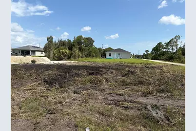 2619 26th Street W, Lehigh Acres, FL 33971 - Photo 3