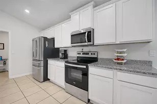 10 Raleigh Dr, Palm Coast, FL 32164 - Photo 9