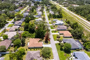 35 Foxhall Ln, Palm Coast, FL 32137 - Photo 25