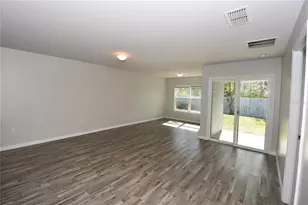 21 Seward Trail E, Palm Coast, FL 32164 - Photo 11