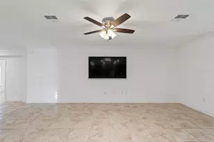 73 Fairbank Ln, Palm Coast, FL 32137 - Photo 17