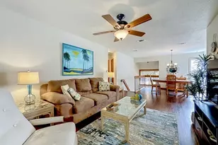 10 Oakmont Ct, Palm Coast, FL 32137 - Photo 7