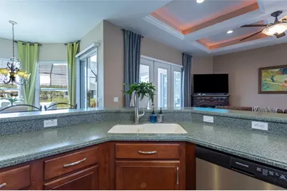 6 S Lakewalk Drive, Palm Coast, FL 32137 - Photo 11