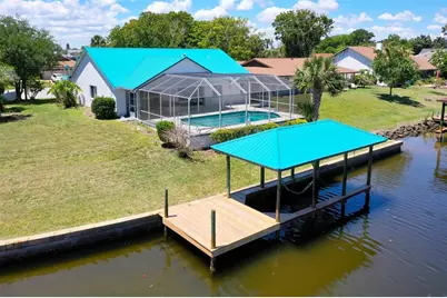 21 Crescent Court S, Palm Coast, FL 32137 - Photo 5