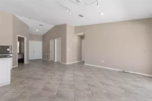21 Crescent Ct S, Palm Coast, FL 32137 - Photo 13