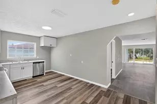 1027 Belaire Dr, Daytona Beach, FL 32118 - Photo 15