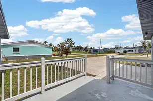 1027 Belaire Dr, Daytona Beach, FL 32118 - Photo 7