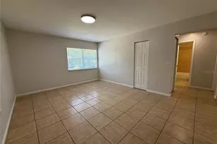 6104 SW 12 Pl, Gainesville, FL 32607 - Photo 3
