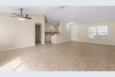 129 Bayside Drive, Palm Coast, FL 32137 - Photo 9