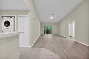6111 Maggies Cir, Jacksonville, FL 32244 - Photo 13