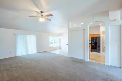 27 Red Clover Lane, Palm Coast, FL 32164 - Photo 13