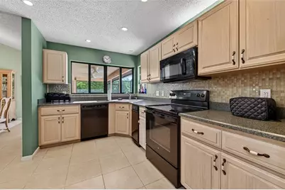 24 Birchwood Place, Palm Coast, FL 32137 - Photo 9