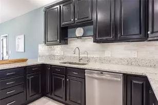 10 Crabtree Ct, Palm Coast, FL 32137 - Photo 9