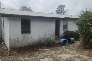 102 Eberhard Ave, Palatka, FL 32177 - Photo 7