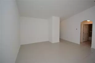 33 Rosecroft Ln, Palm Coast, FL 32164 - Photo 5